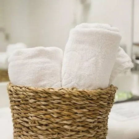 & Co. Saler Boutique Valência